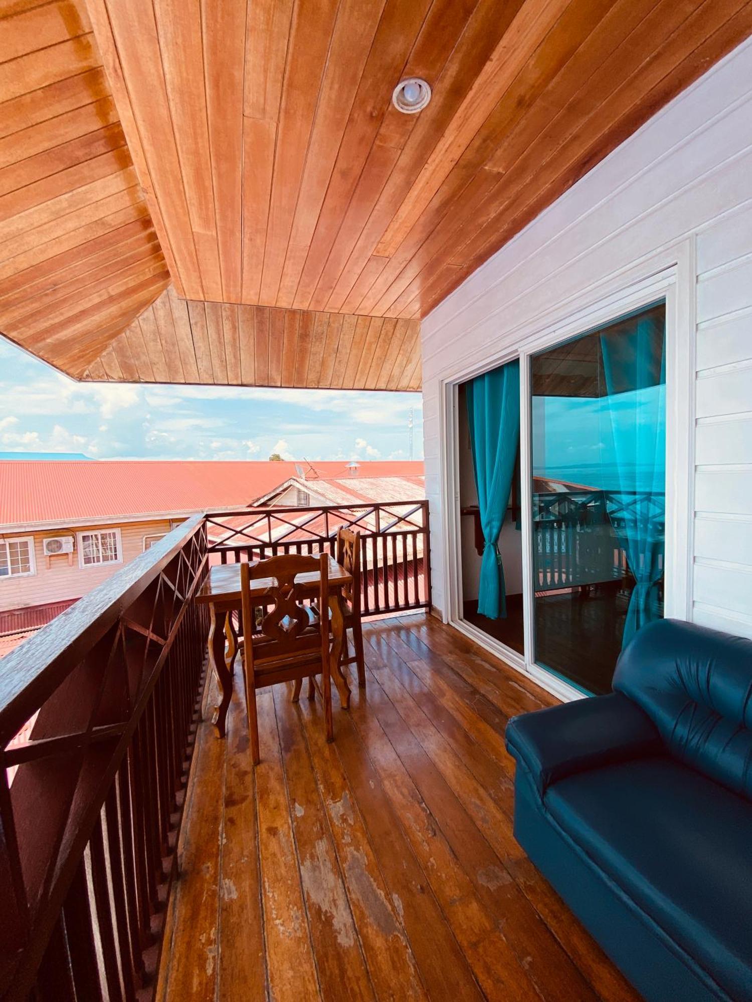 La Casa Corazon Hotel Bocas del Toro Exterior photo