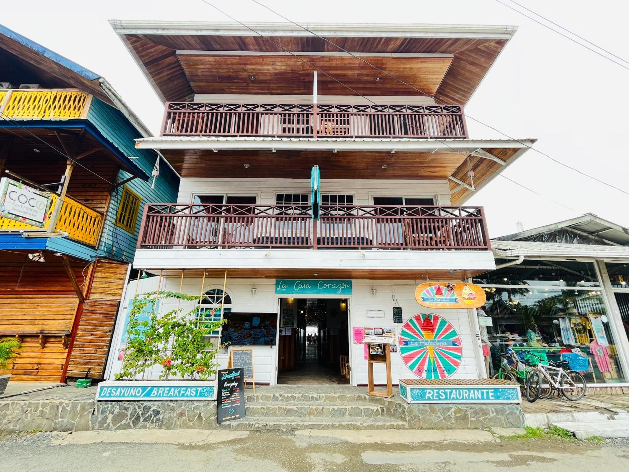 La Casa Corazon Hotel Bocas del Toro Exterior photo
